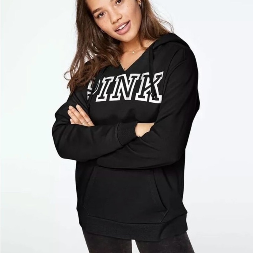 Victoria Secret Pink Logo Every Day Lounge Split Neck Hoodie in Black